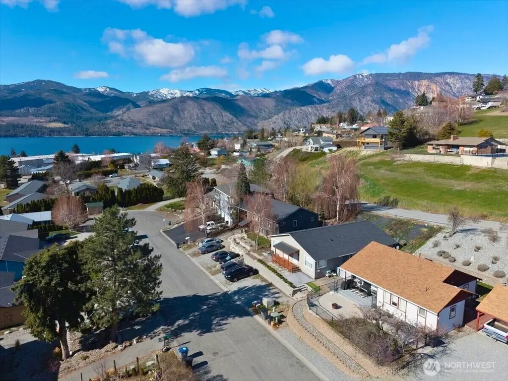 380 N Shore Court Manson WA 98831