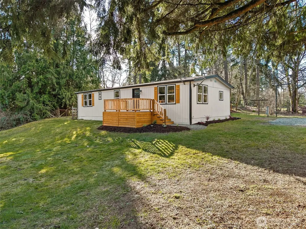 13816 48th Avenue Ct E Tacoma WA 98446