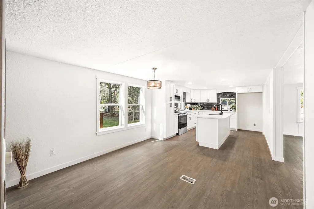 13816 48th Avenue Ct E Tacoma WA 98446