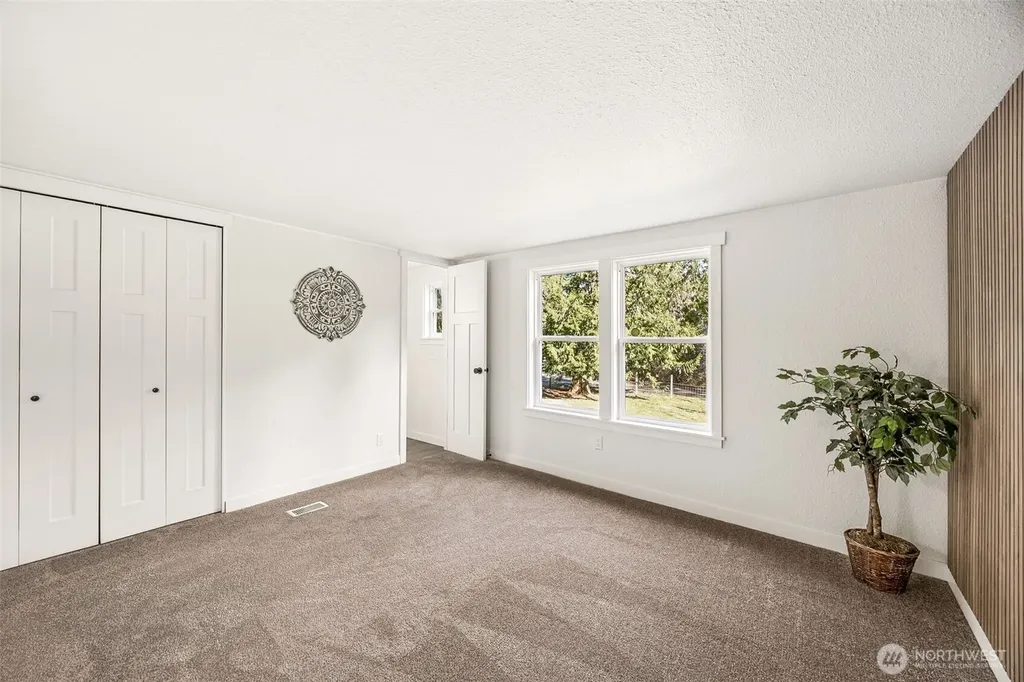 13816 48th Avenue Ct E Tacoma WA 98446