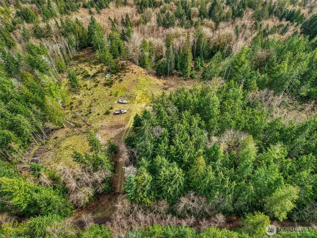 1 Larson Lane NW Seabeck WA 98380