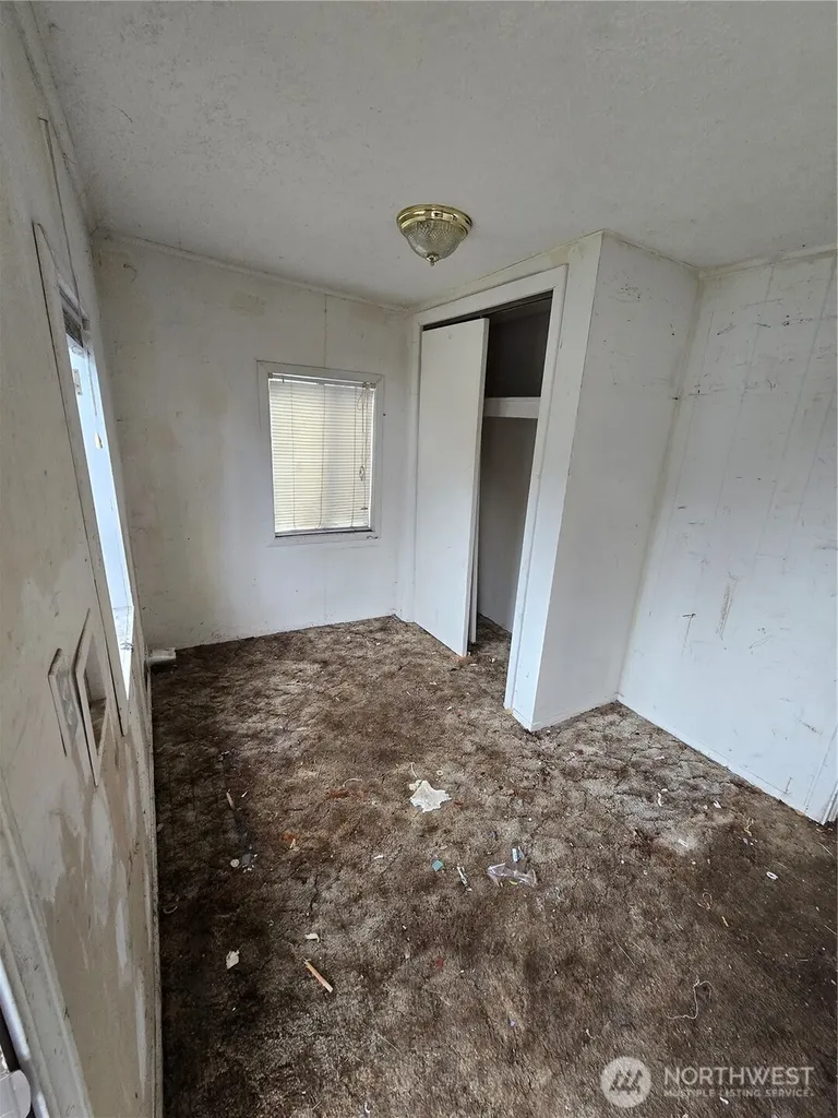 423 Long Avenue Kelso WA 98626