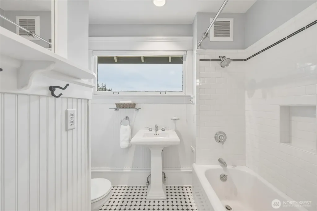 240 S Forest Street Bellingham WA 98225