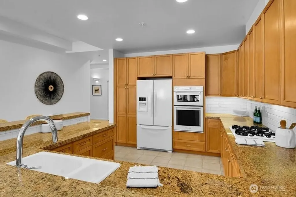520 6th Avenue Kirkland WA 98033