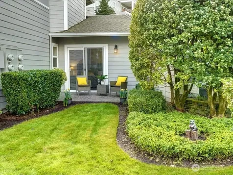 22527 SE 38th Terrace Issaquah WA 98029