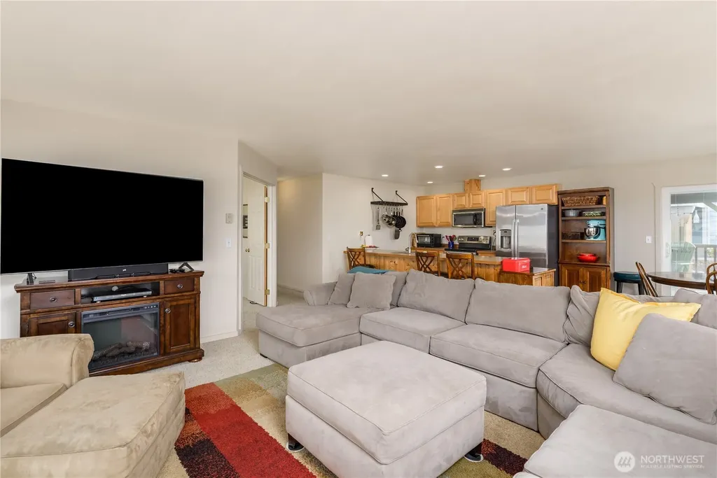 70 Onyx Lane Sequim WA 98382