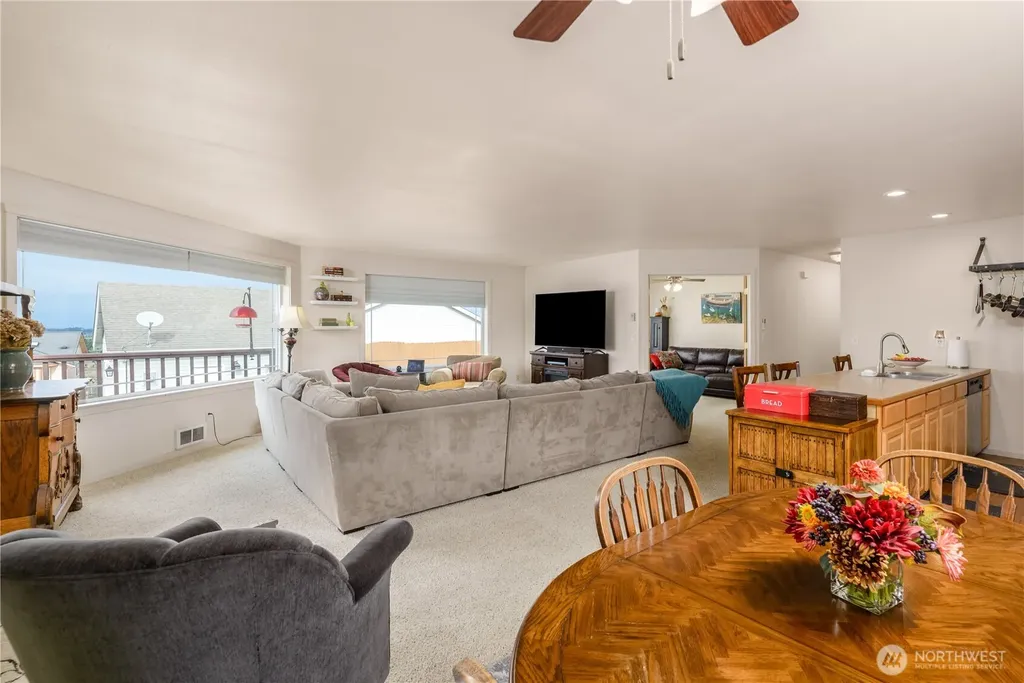 70 Onyx Lane Sequim WA 98382
