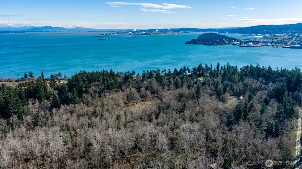 6117 S Shore Road Anacortes WA 98221
