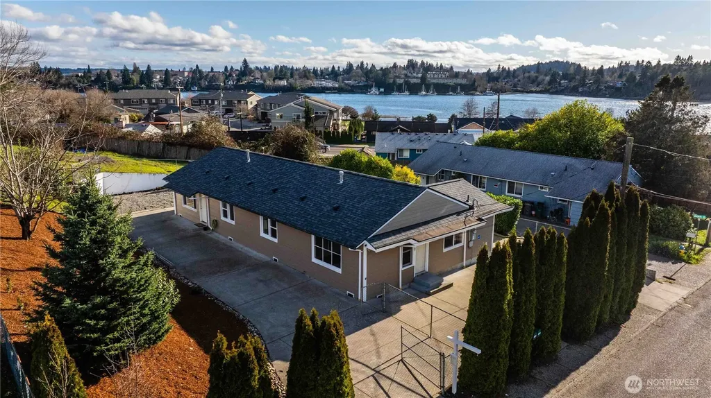 119 Elm St Unit #A And #B Bremerton WA 98310