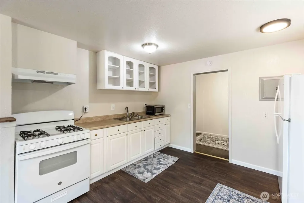119 Elm St Unit #A And #B Bremerton WA 98310