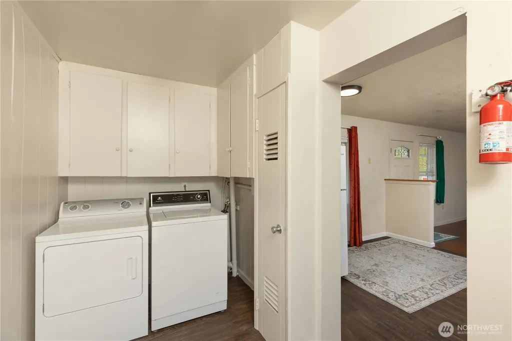 119 Elm St Unit #A And #B Bremerton WA 98310