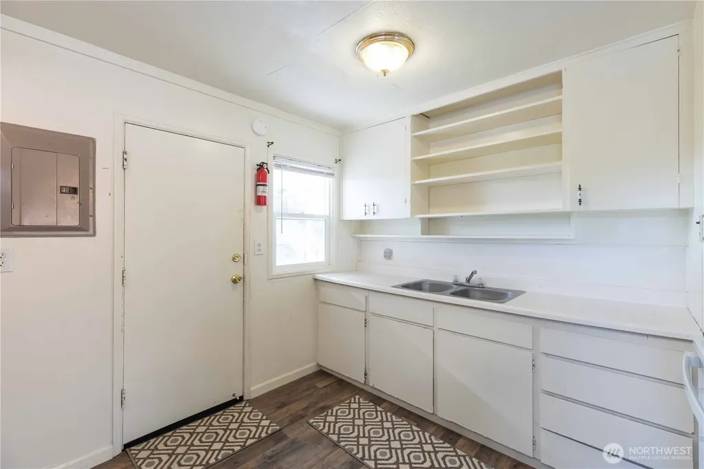 119 Elm St Unit #A And #B Bremerton WA 98310