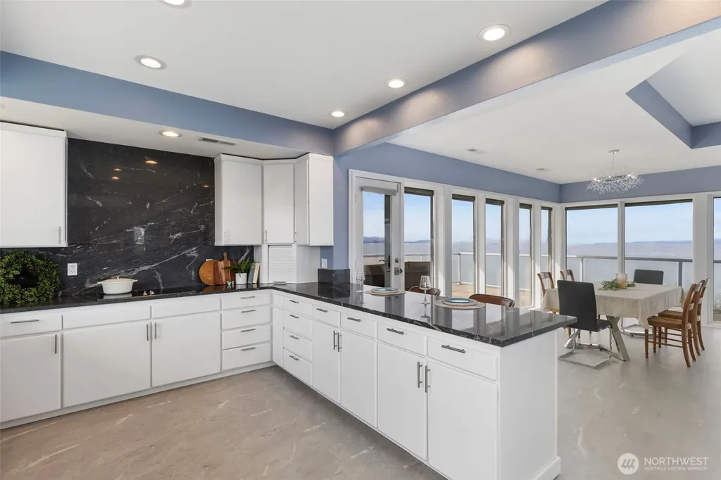 311 Tyler View Place Sequim WA 98382