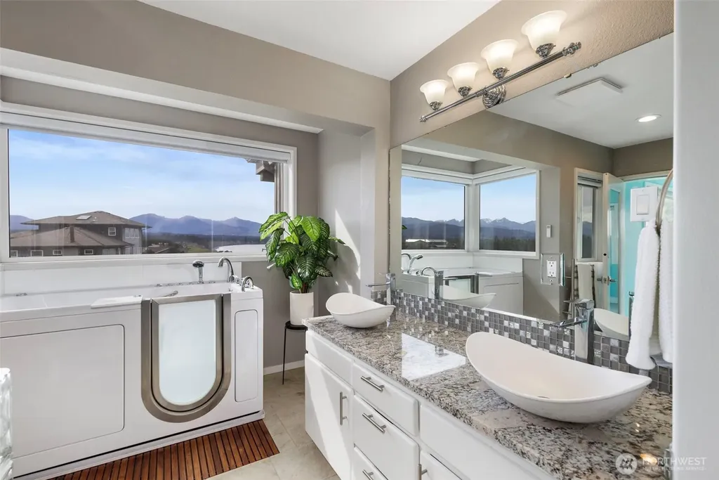 311 Tyler View Place Sequim WA 98382