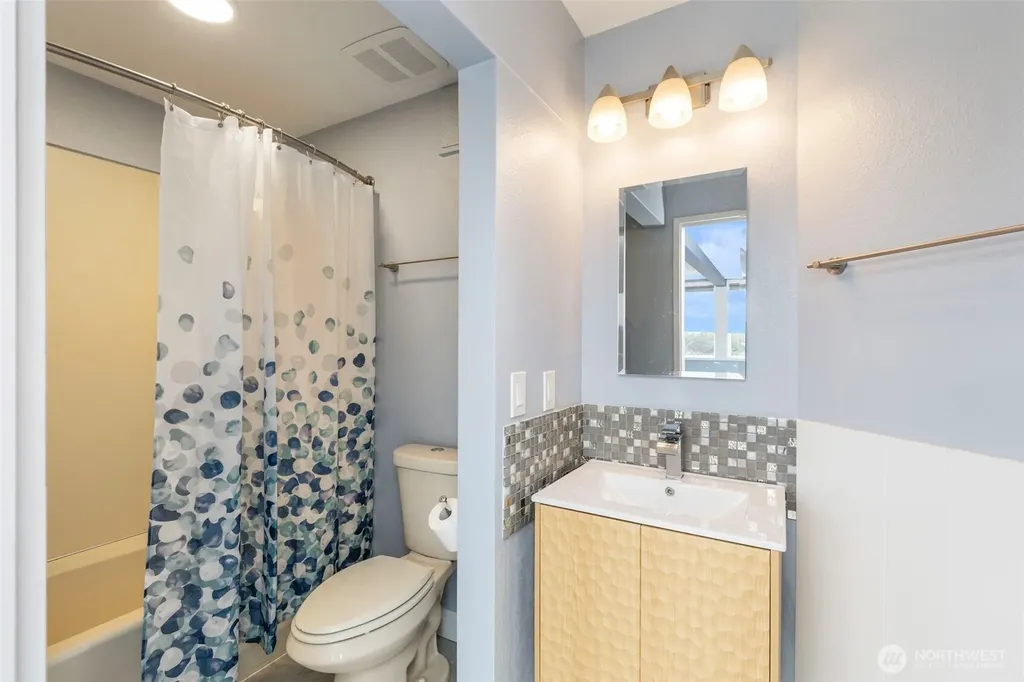 311 Tyler View Place Sequim WA 98382
