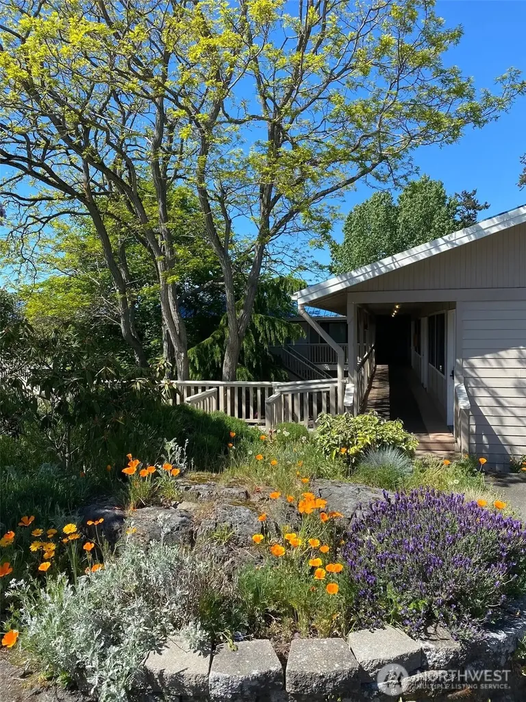 250 Tucker Avenue Friday Harbor WA 98250