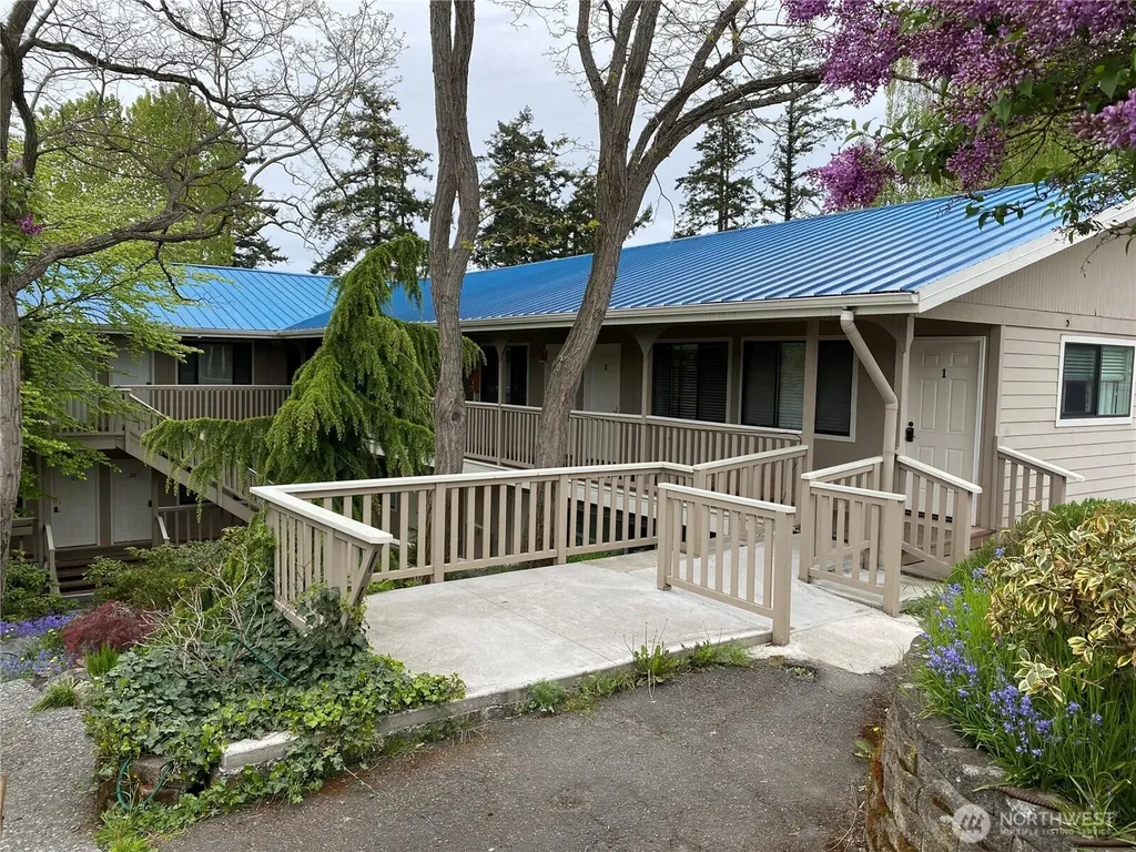 250 Tucker Avenue Friday Harbor WA 98250