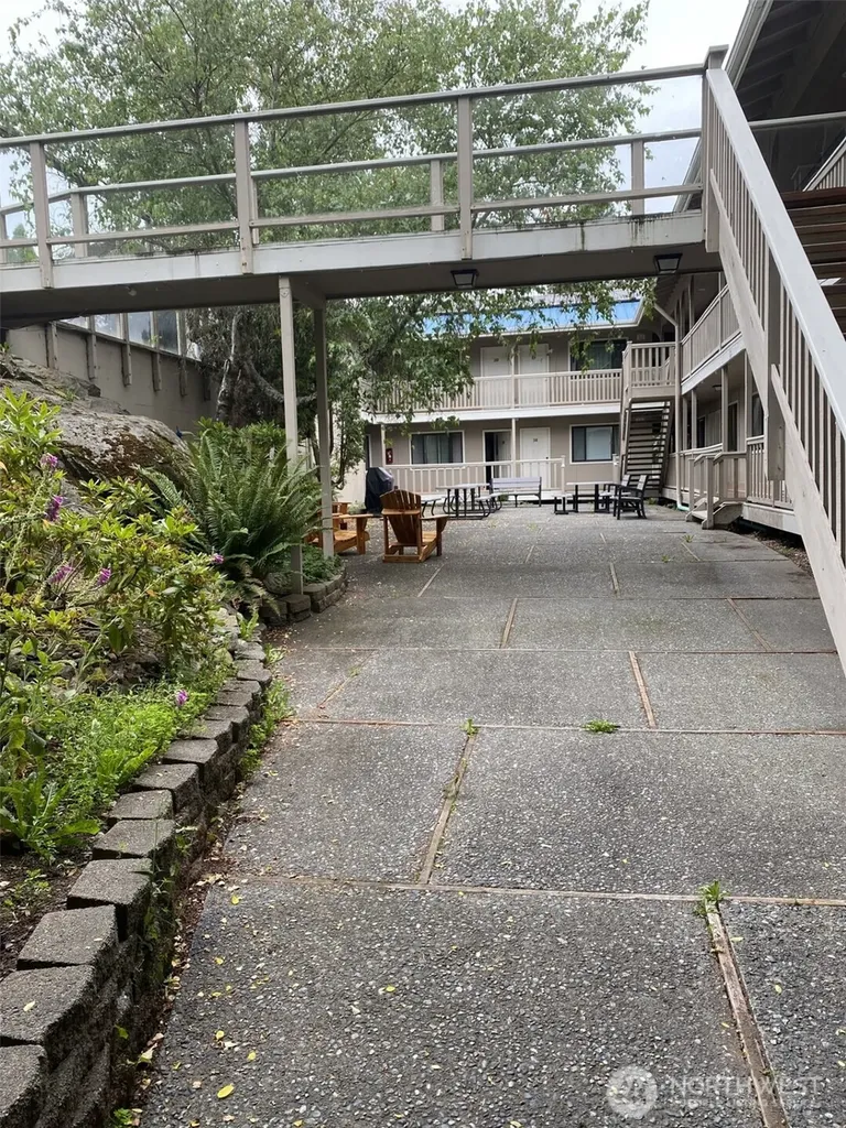 250 Tucker Avenue Friday Harbor WA 98250