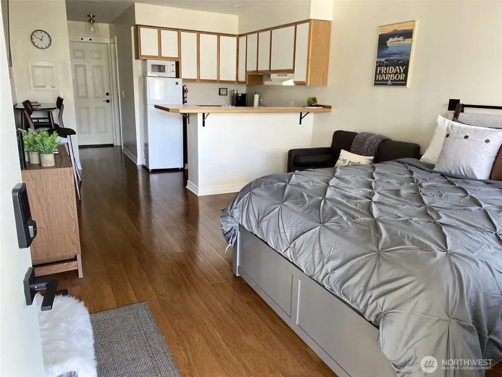 250 Tucker Avenue Friday Harbor WA 98250