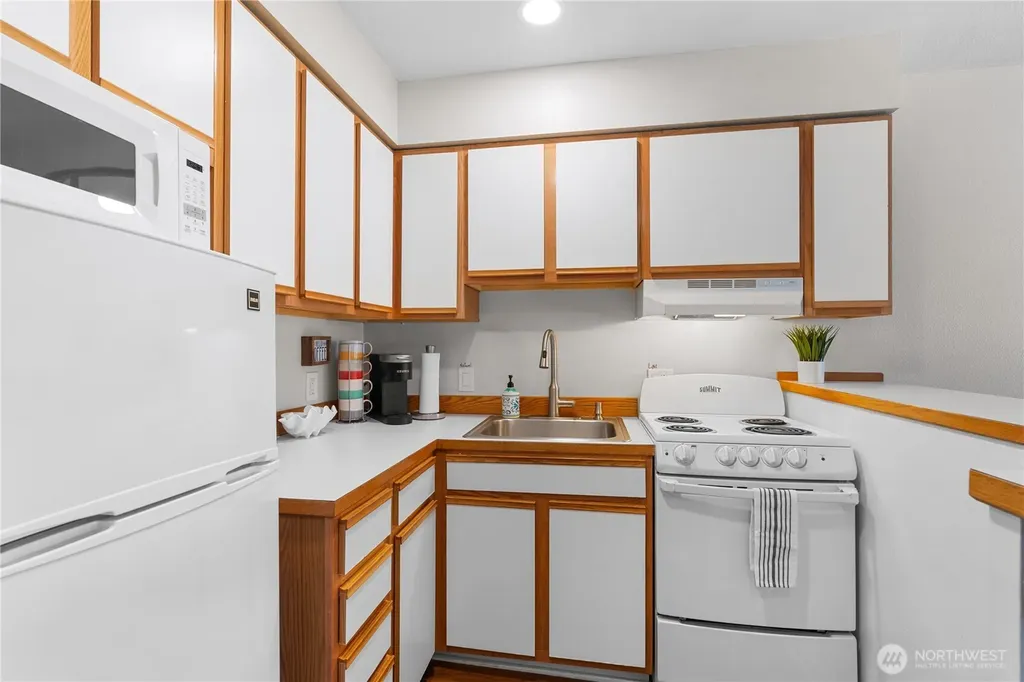 250 Tucker Avenue Friday Harbor WA 98250