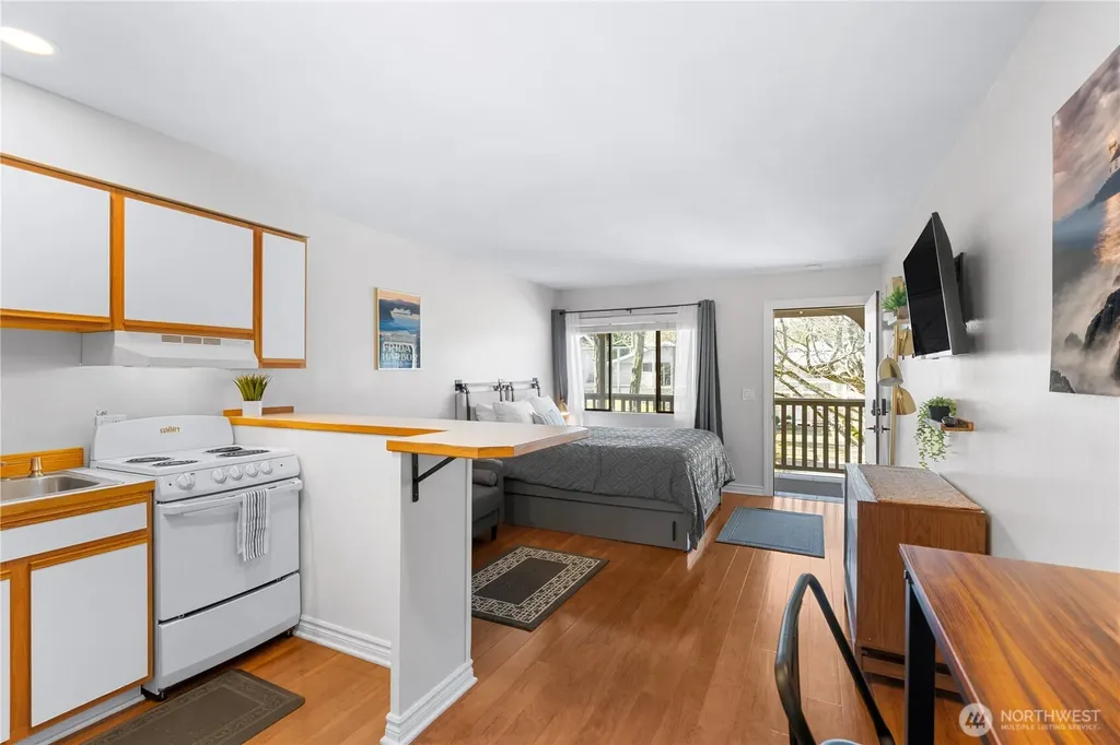250 Tucker Avenue Friday Harbor WA 98250