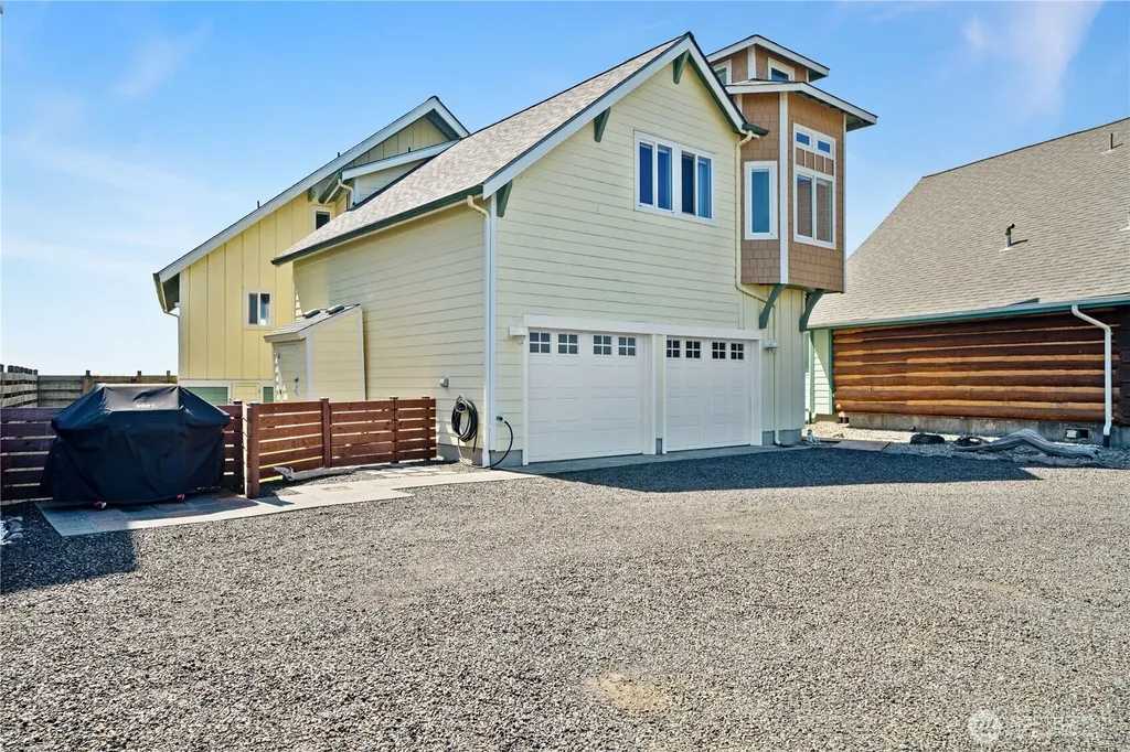 1459 E Ocean Shores Boulevard SW Ocean Shores WA 98569