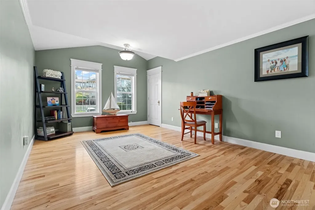 1607 Nisqually Street Steilacoom WA 98388
