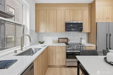 2012 Fairview Avenue E Seattle WA 98102