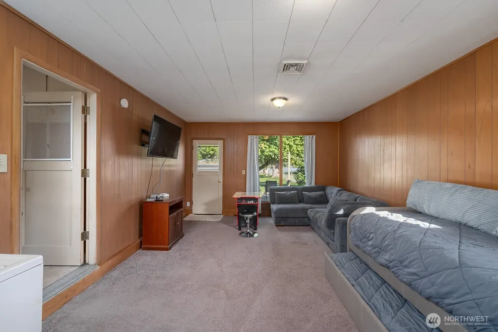 1609 W Lakeside Drive Moses Lake WA 98837
