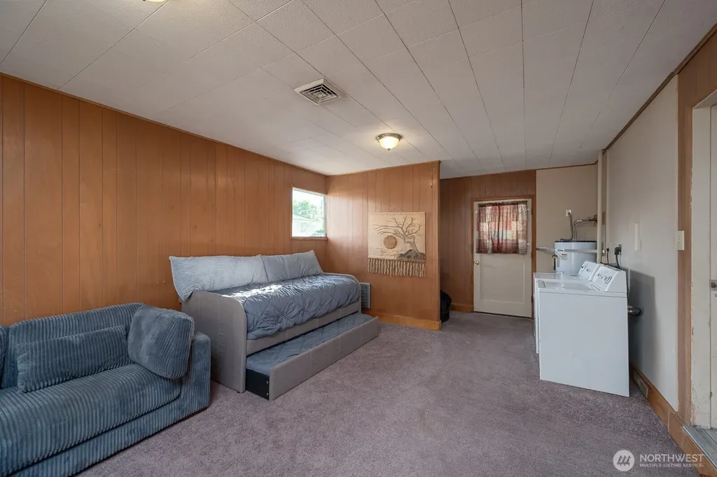 1609 W Lakeside Drive Moses Lake WA 98837