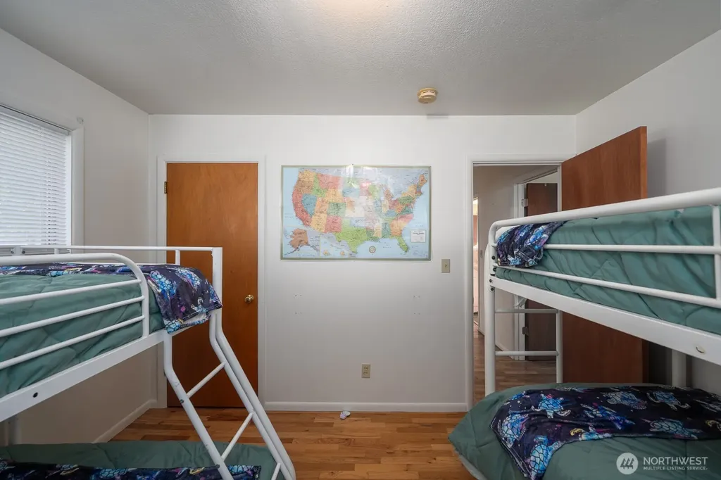 1609 W Lakeside Drive Moses Lake WA 98837