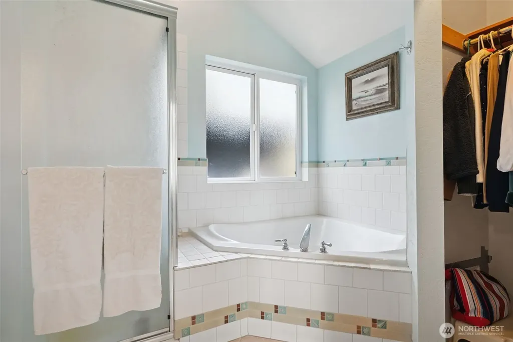 147 Octopus Avenue NE Ocean Shores WA 98569