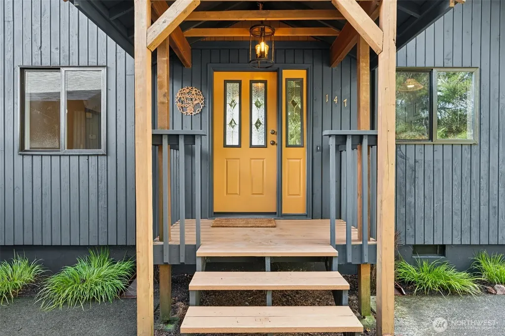 147 Octopus Avenue NE Ocean Shores WA 98569