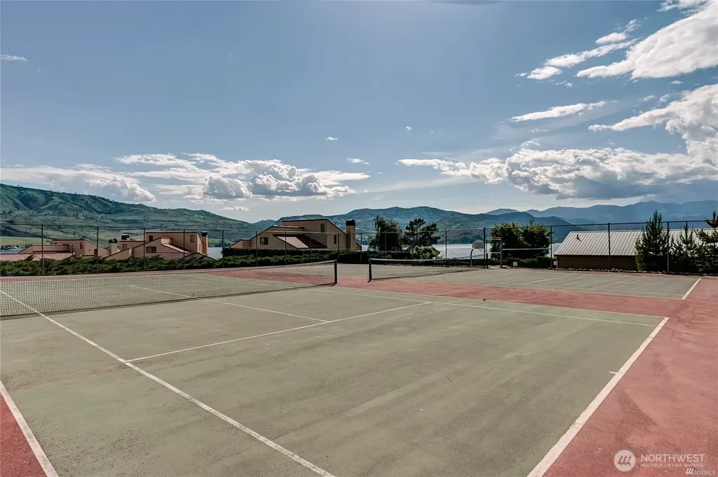 333 Highpoint Place Chelan WA 98816