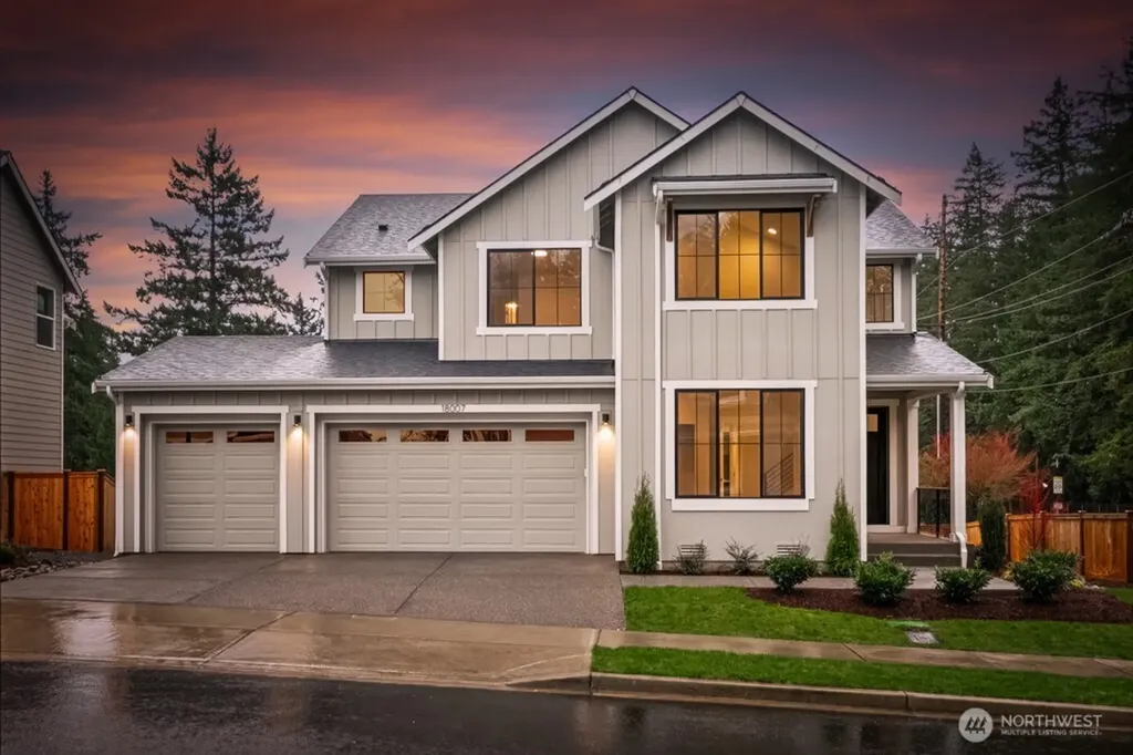 18007 SE 250th Place Covington WA 98042