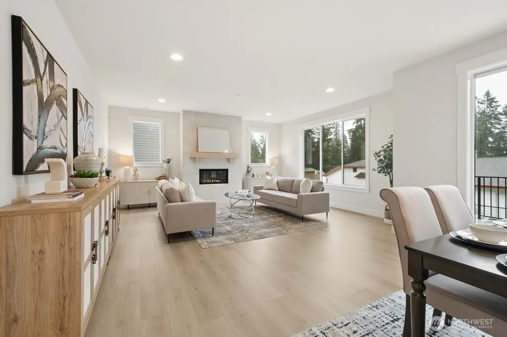 18007 SE 250th Place Covington WA 98042