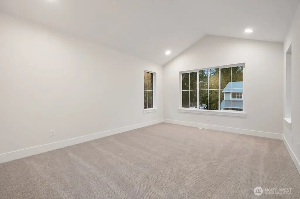 18007 SE 250th Place Covington WA 98042