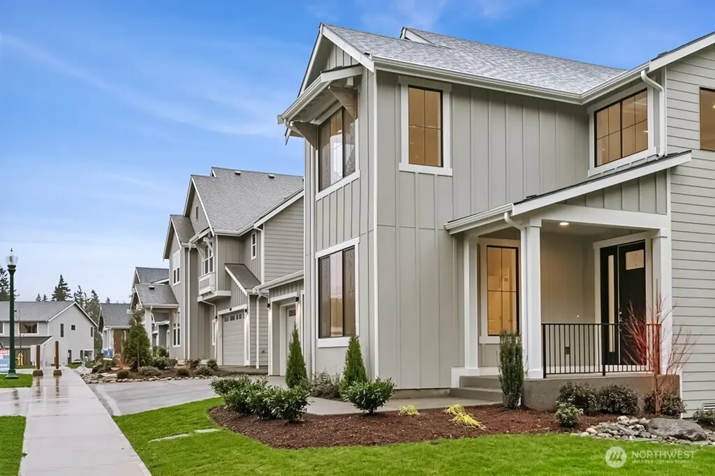 18007 SE 250th Place Covington WA 98042