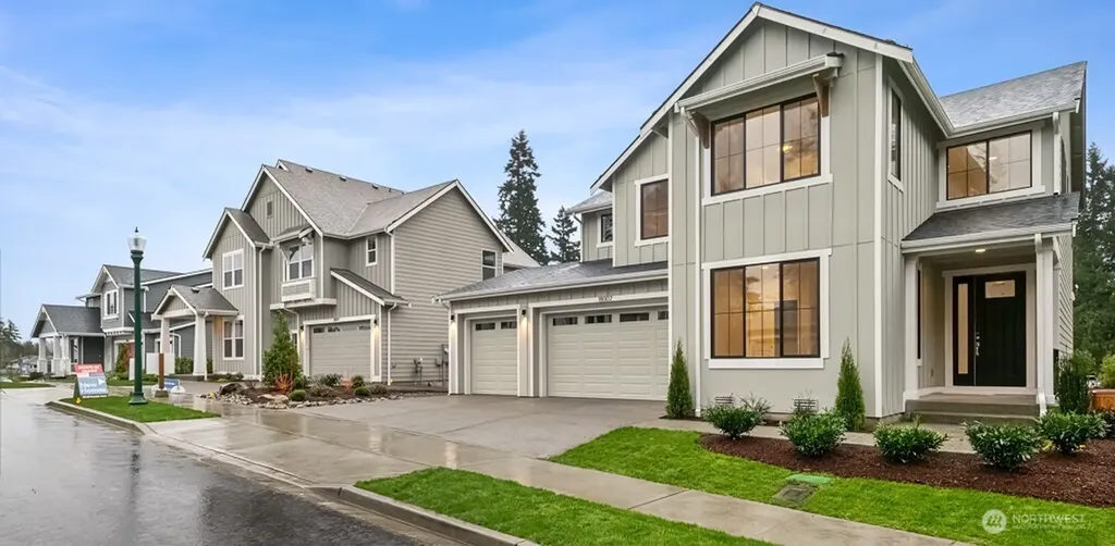 18007 SE 250th Place Covington WA 98042