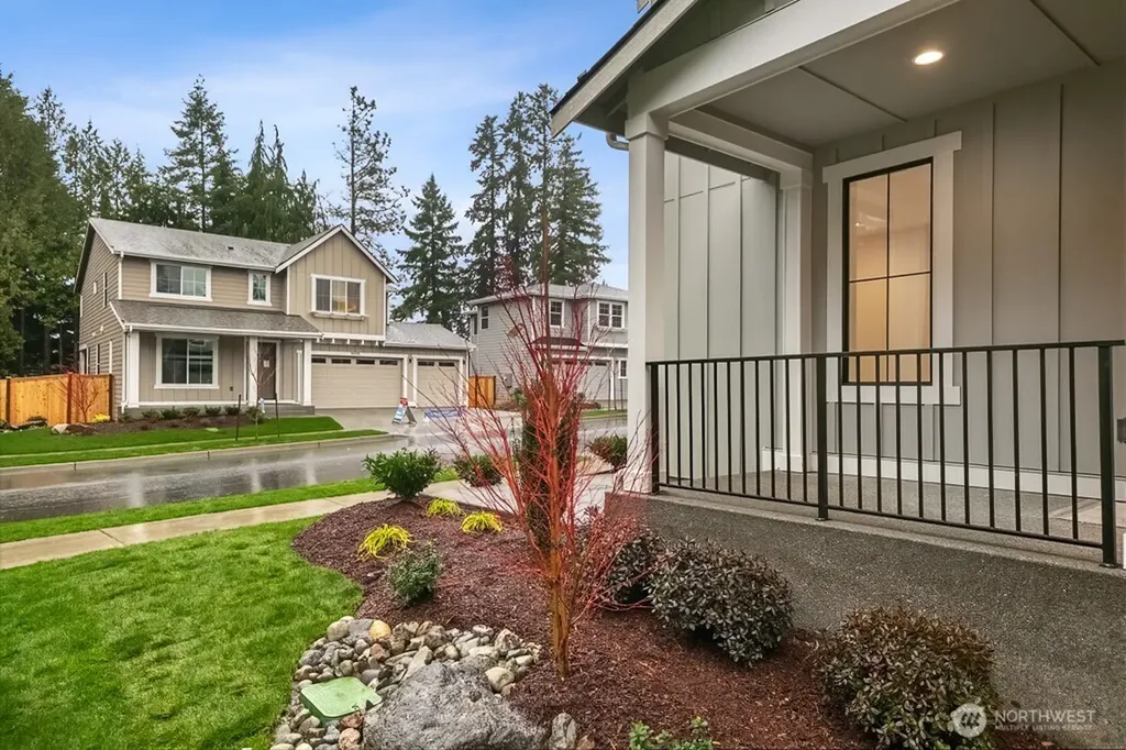 18007 SE 250th Place Covington WA 98042