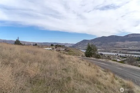 3203 10th Street SE East Wenatchee WA 98802