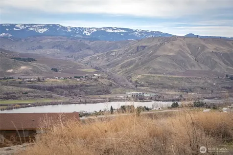 3203 10th Street SE East Wenatchee WA 98802