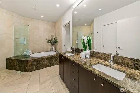 909 5th Avenue Seattle WA 98164