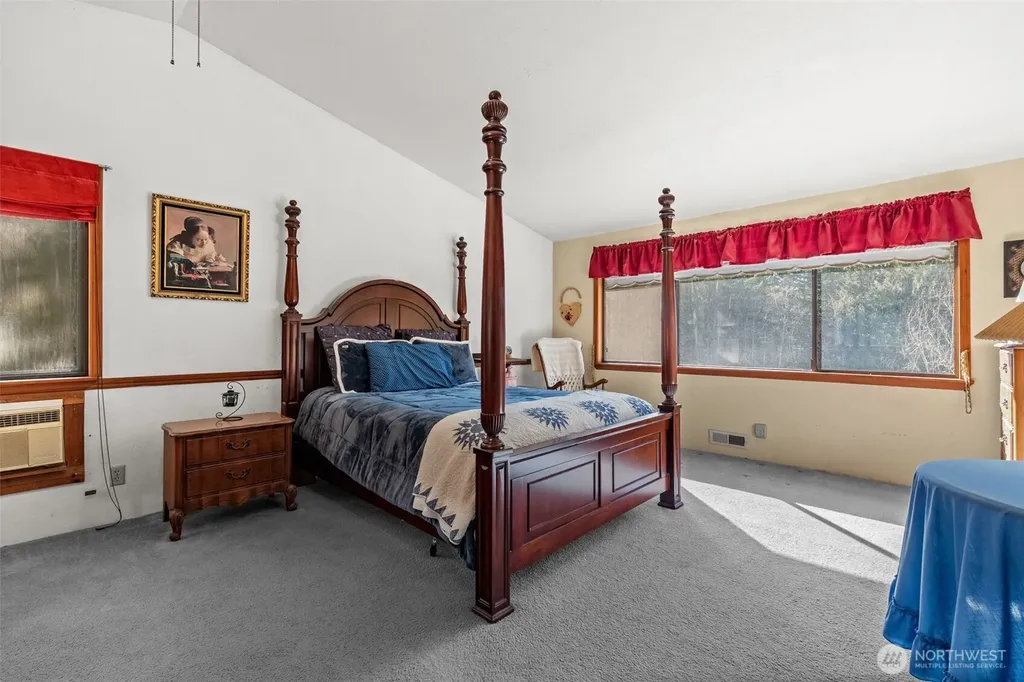 8115 Berry Ridge Lane NW Silverdale WA 98383