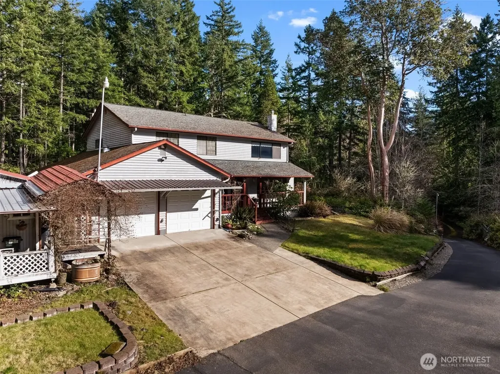 8115 Berry Ridge Lane NW Silverdale WA 98383