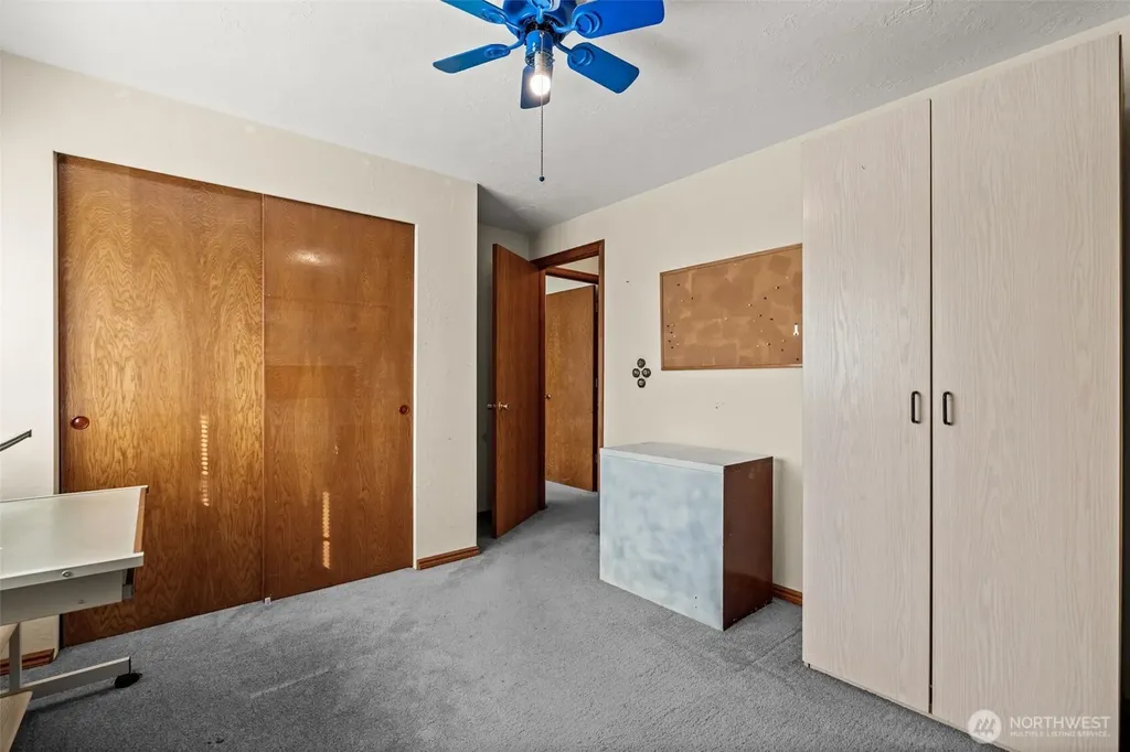 8115 Berry Ridge Lane NW Silverdale WA 98383