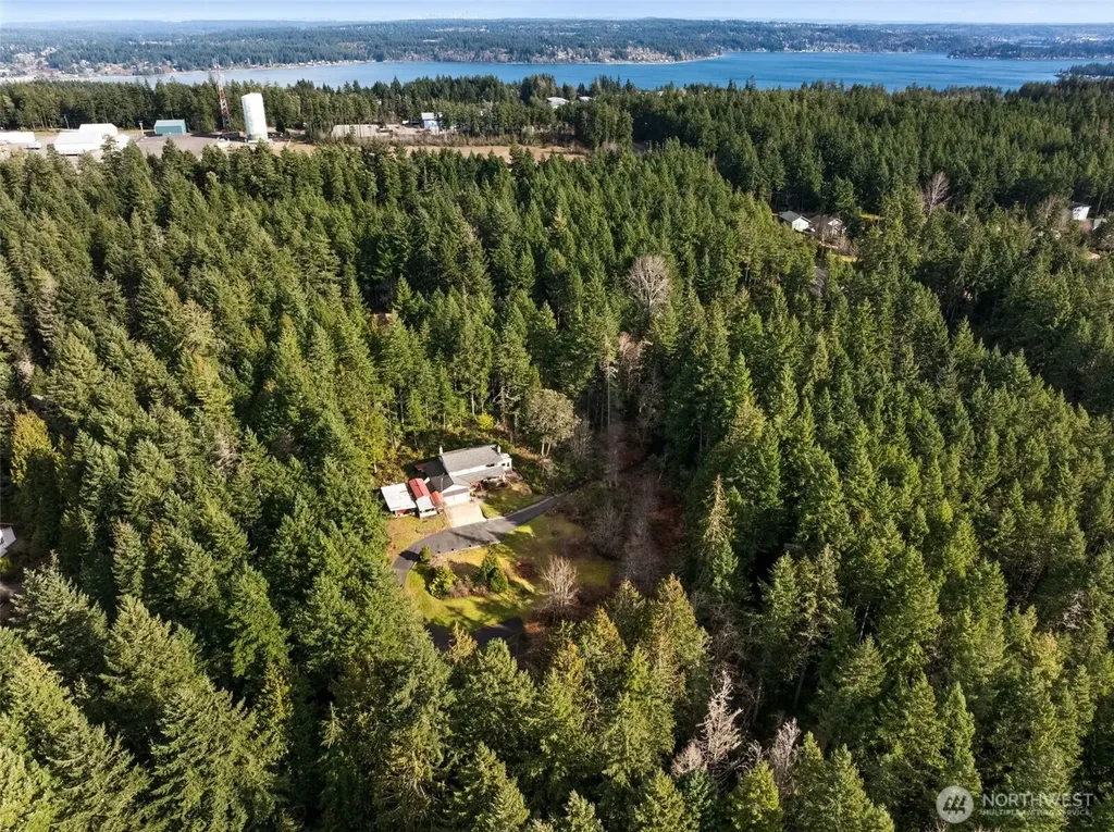 8115 Berry Ridge Lane NW Silverdale WA 98383