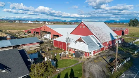 790 E Badger Road Lynden WA 98264