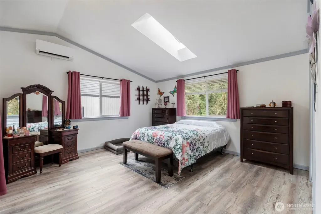 5134 Old Military Road SE Tenino WA 98589