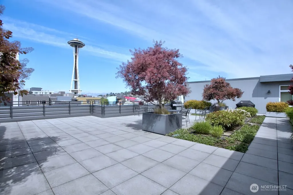 699 John Street Seattle WA 98109